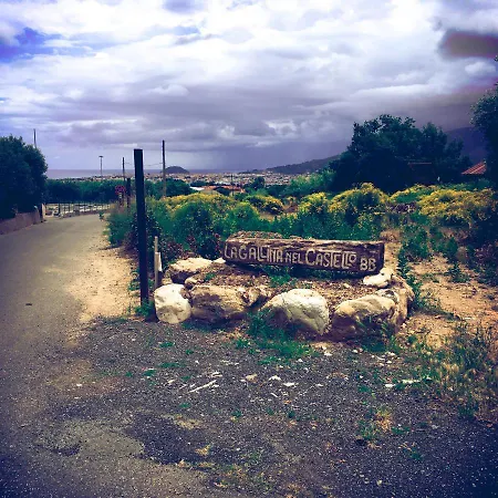 La Gallina Nel Castello לינה וארוחת בוקר אלבניה