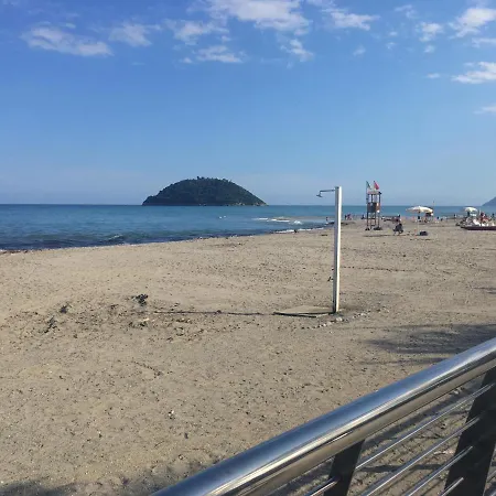 לינה וארוחת בוקר La Gallina Nel Castello