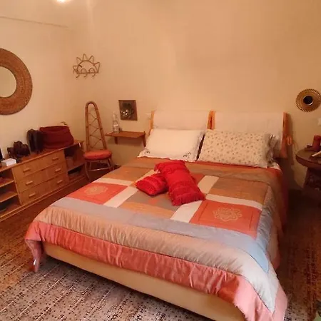 La Gallina Nel Castello אלבניה