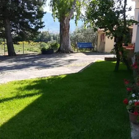 Bed & Breakfast La Gallina Nel Castello Citr Oo9002-beb Oo11 Albenga