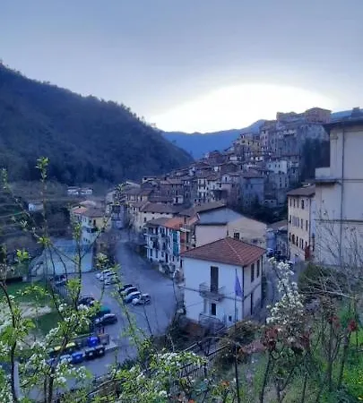 Bed & Breakfast La Gallina Nel Castello Citr Oo9002-beb Oo11 2*