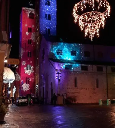 La Gallina Nel Castello Citr Oo9002-beb Oo11 2* Albenga