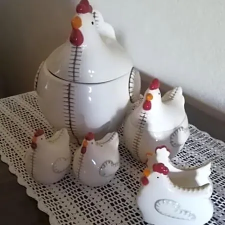 La Gallina Nel Castello 3*