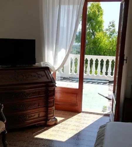 La Gallina Nel Castello Oda ve Kahvaltı 3*